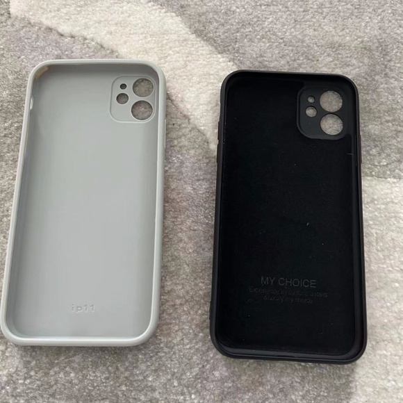 Cartoon iPhone11 case *2 - Picture 3 of 5